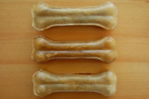 Hunde Kauknochen aus gepresster Rinderhaut ca. 35 g / 11 cm